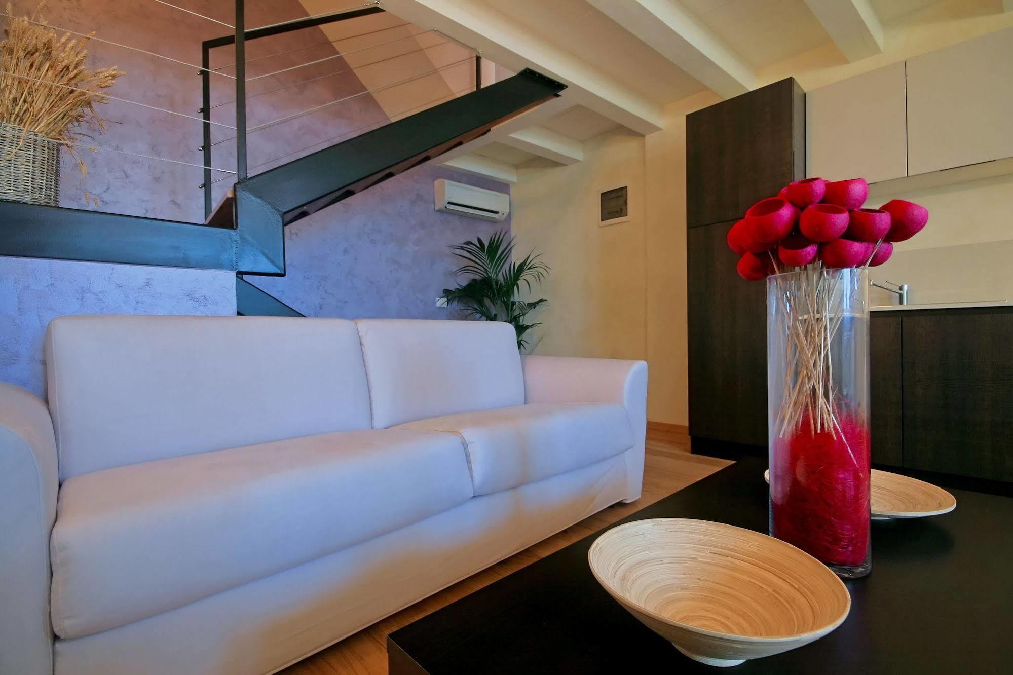 Angelo D'oro Monte Apartman *