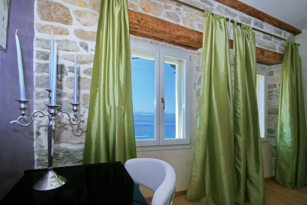 Angelo D'oro Monte Apartma